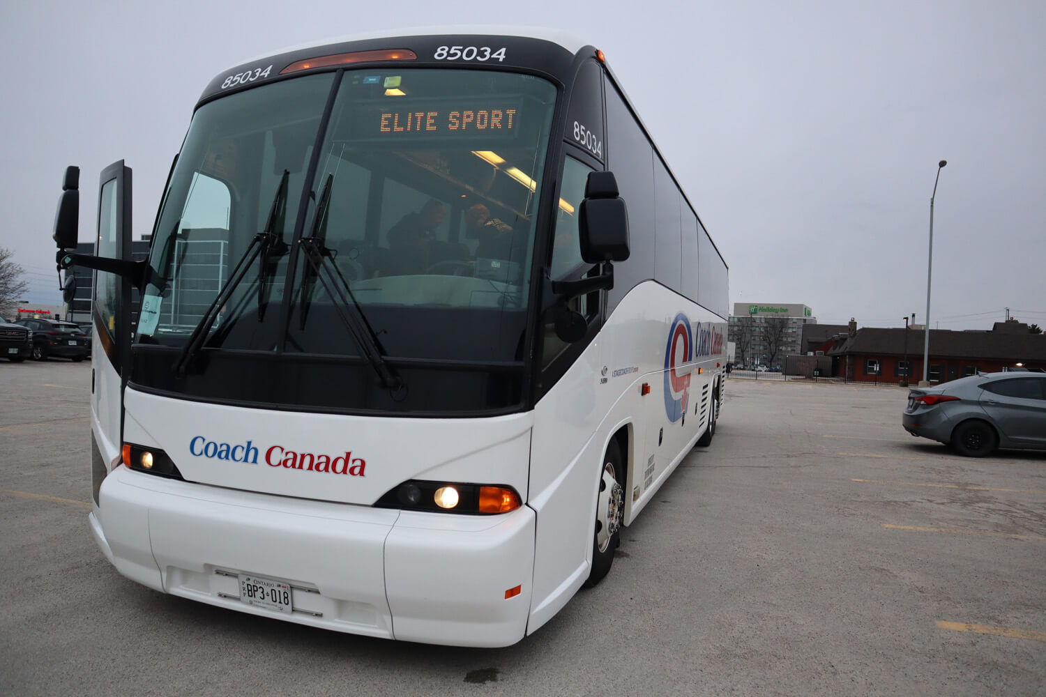 Toronto Maple Leafs at Montreal Canadiens Bus Tour